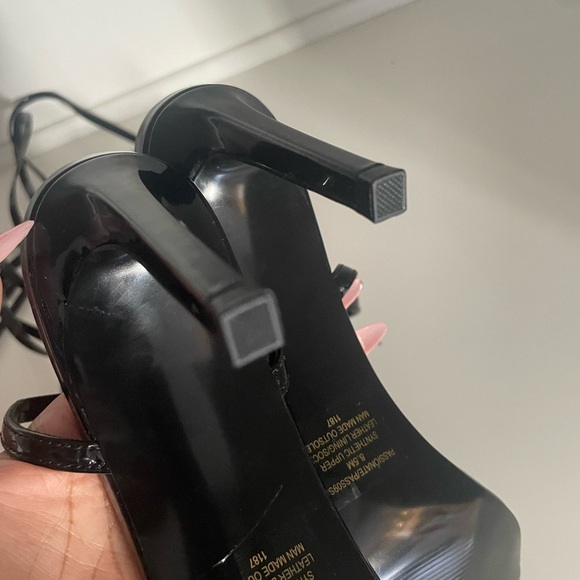 NEW! Steve Madden Passionate Black Patent - Picture 6 of 11
